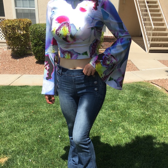 bebe Tops - New Bebe Top Size 2 - Wide Sleeves, Colorful